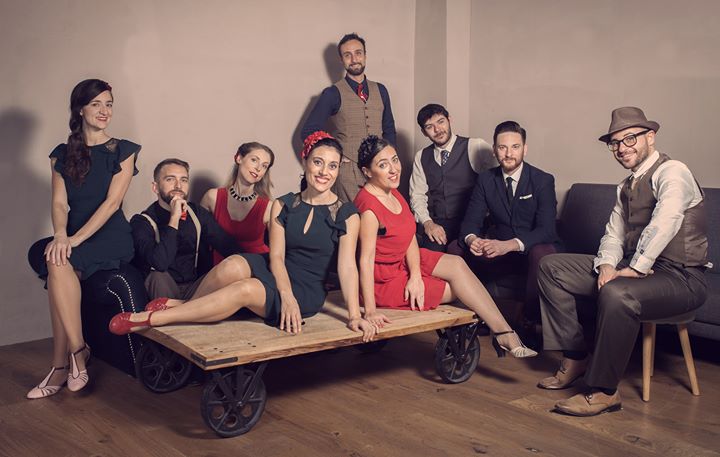 Swing & Social